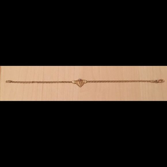 14k Gold Heart Dainty Bracelet w Small Diamond - Picture 2 of 6